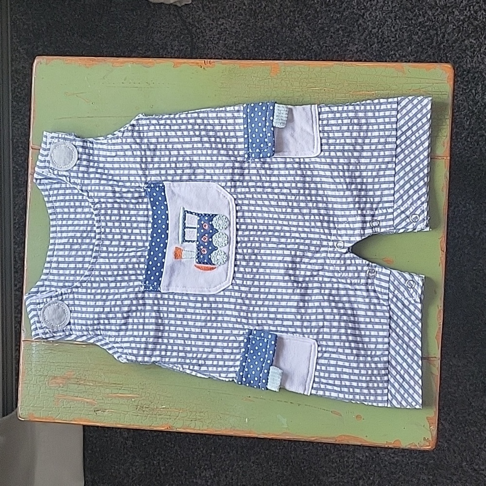 Baby aspen train outfit